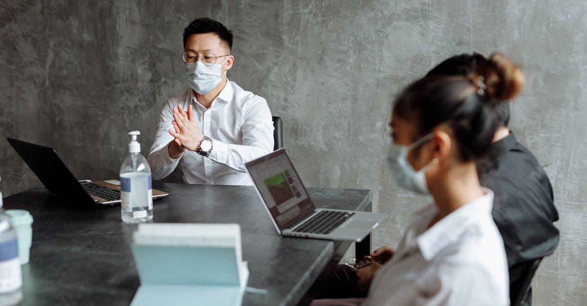 话机世界实名账号:开户抖音平台收费吗